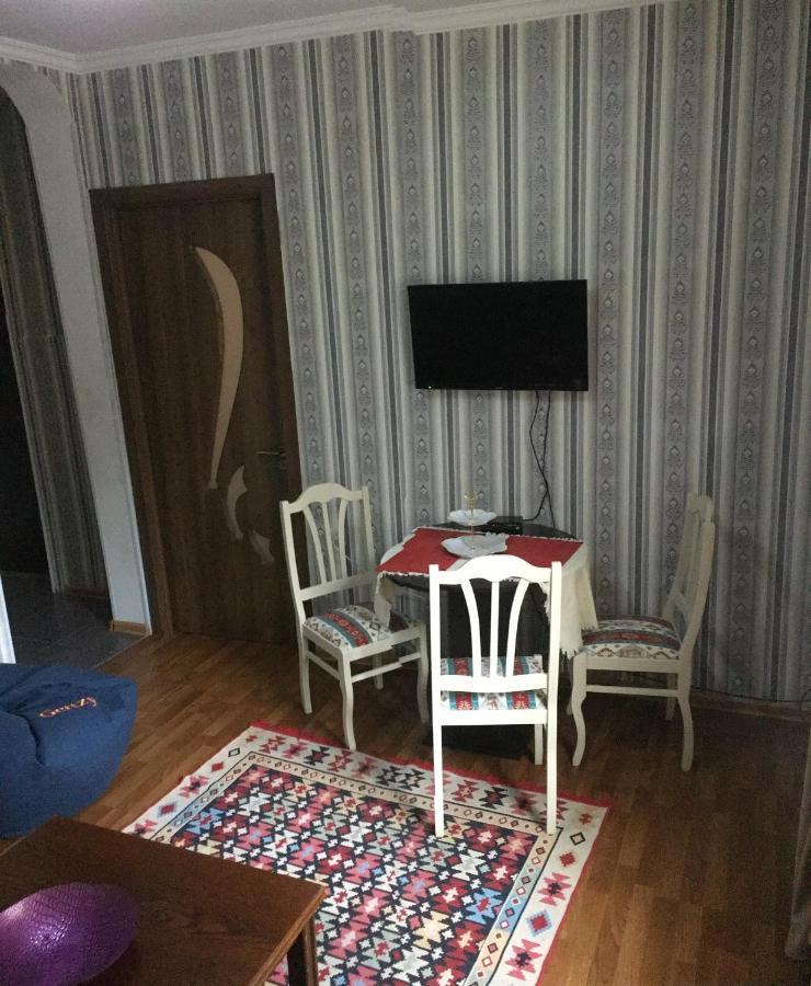 Tbilisi Central Street Cosy Apartments Екстер'єр фото
