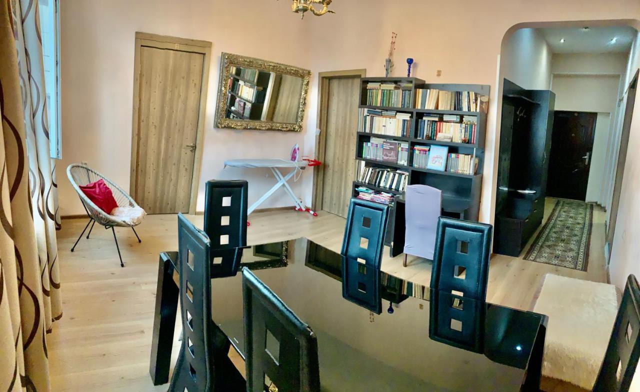 Tbilisi Central Street Cosy Apartments Екстер'єр фото